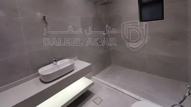 شقة في شقة للبيع في طريق المطار  الحويطي /خلف العالمية - 220,000 دأ - صورة NaN